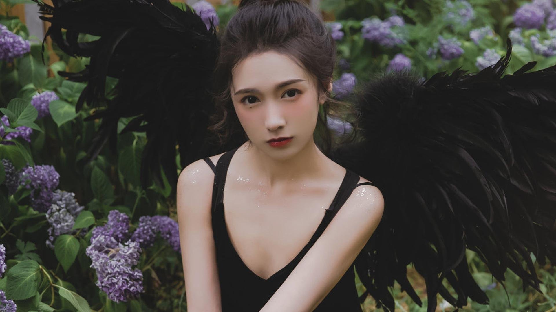 -“全球巡回:穿行在五大洲的极限之旅”,跨越五大洲