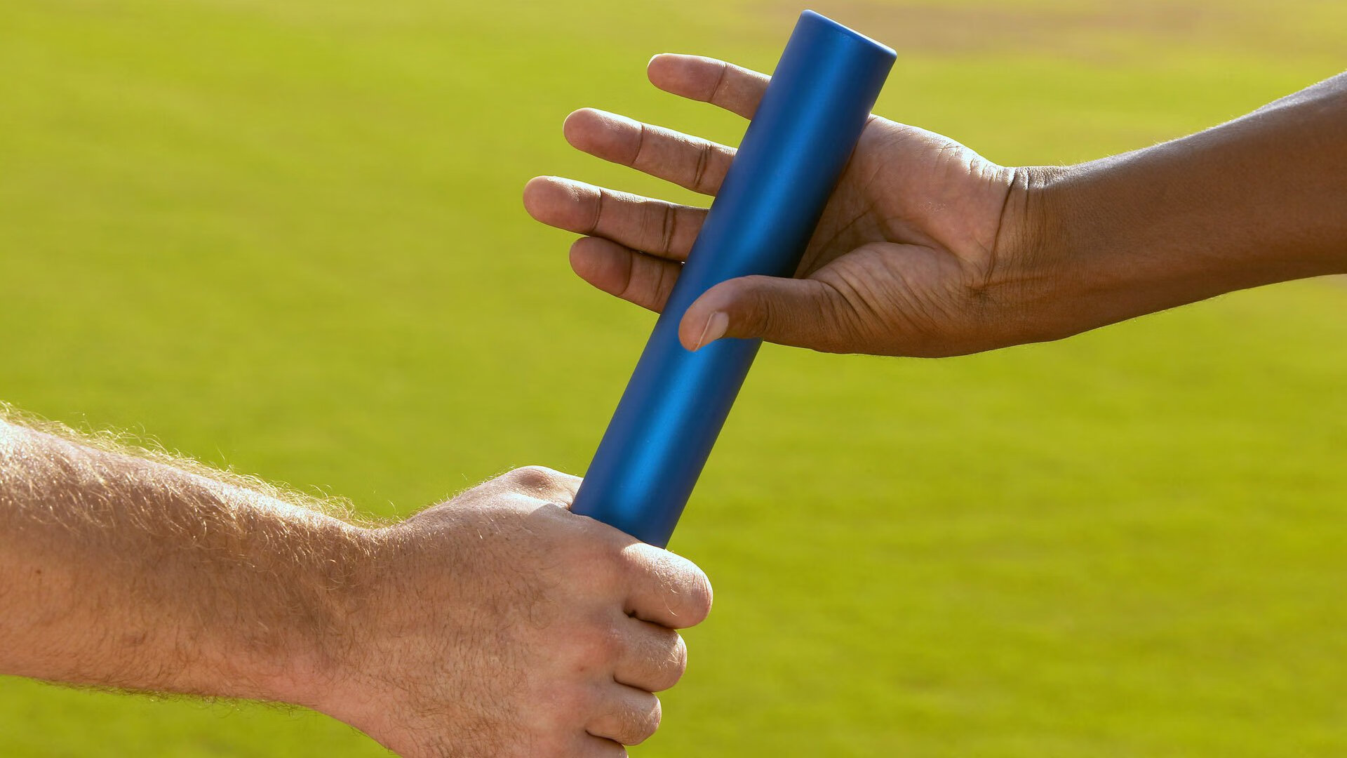 城市青少年足球培训班持续火爆,提升城市青训水平,青少年足球培训招生渠道